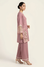 Motif Khaddar Embroidered Suit-017