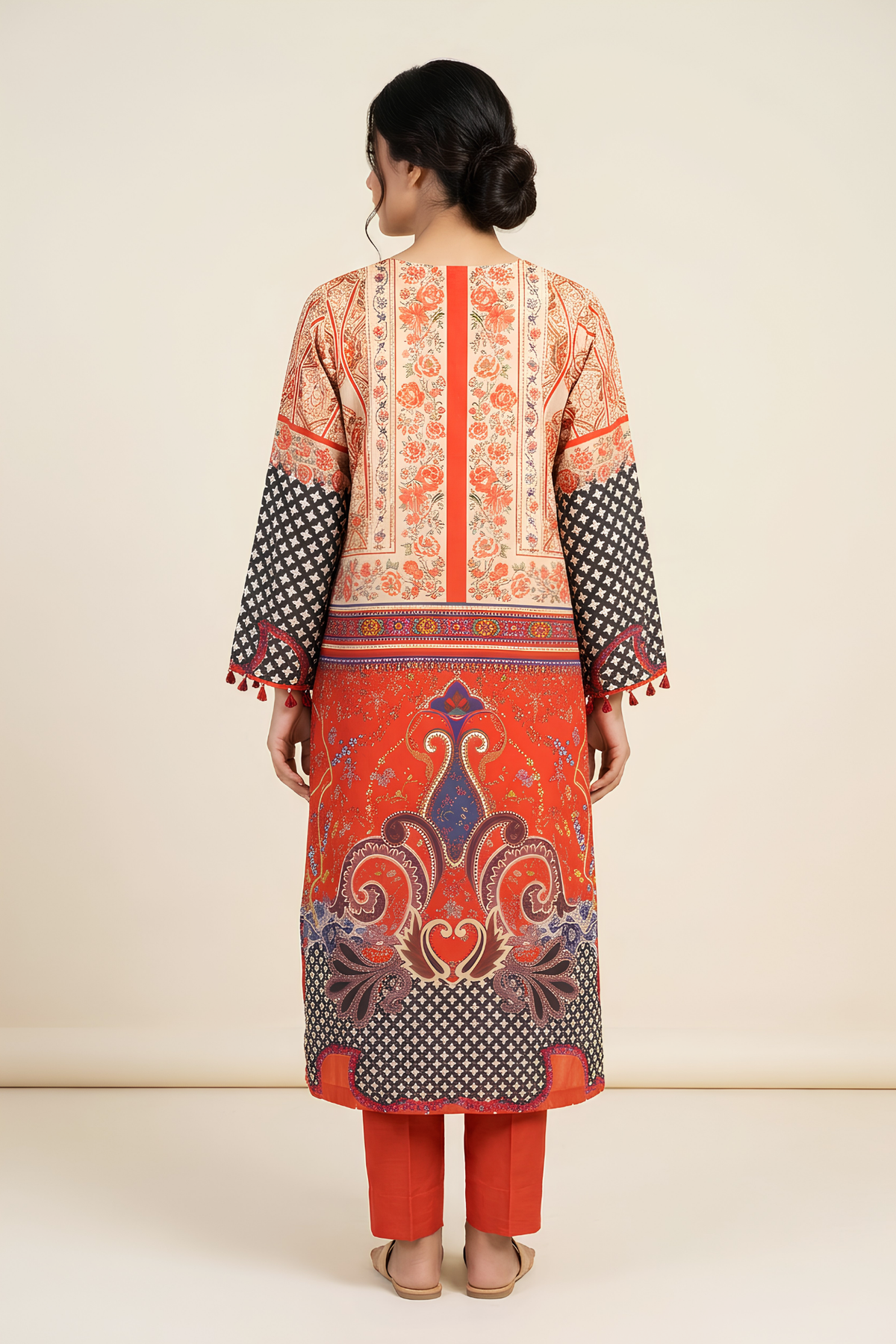 Motif PRINTED SILK SUIT-4259
