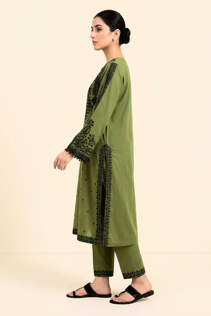 Motif Khaddar Embroidered suit-3980