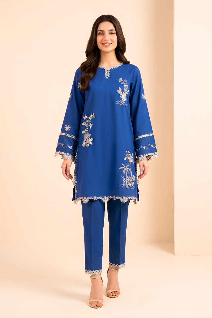Motif Silk Karandi Embroidered Suit-013