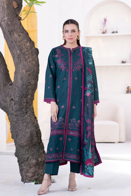 Motif Khaddar Embroidered Suit-047