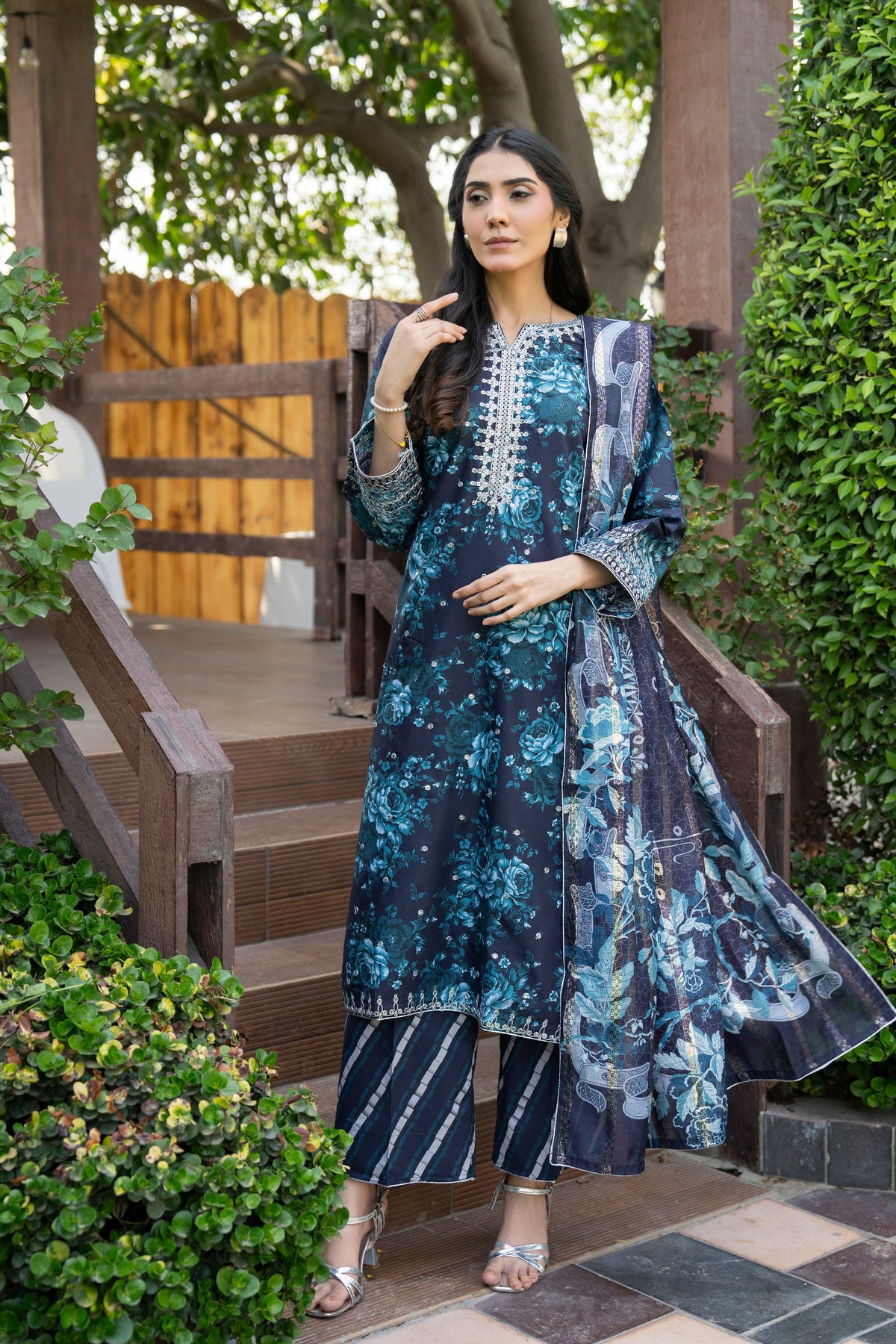 Motif Printed Cambric Suit-006