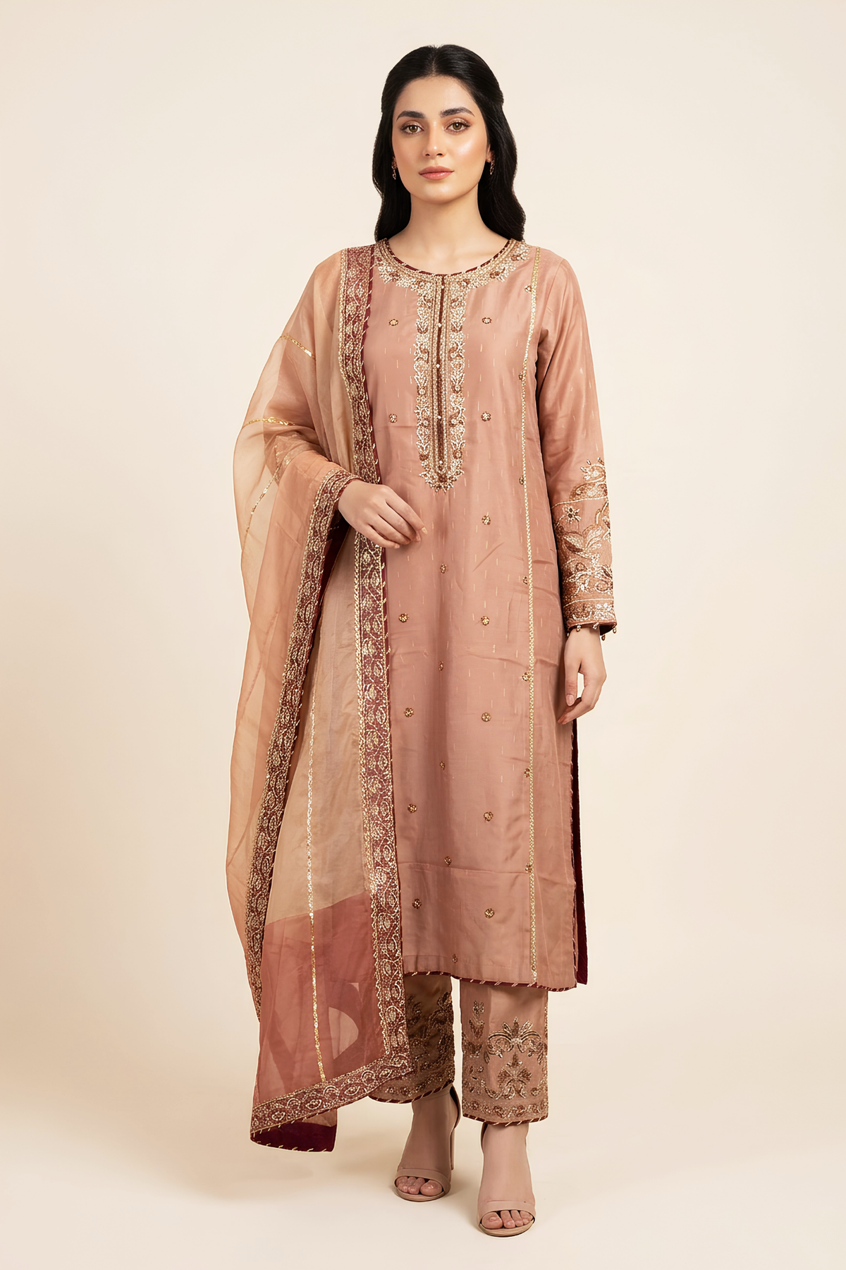 Motif Embroidered Barosha Suit-030