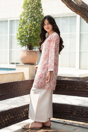 Motif Girls Printed Cambric Suit-011
