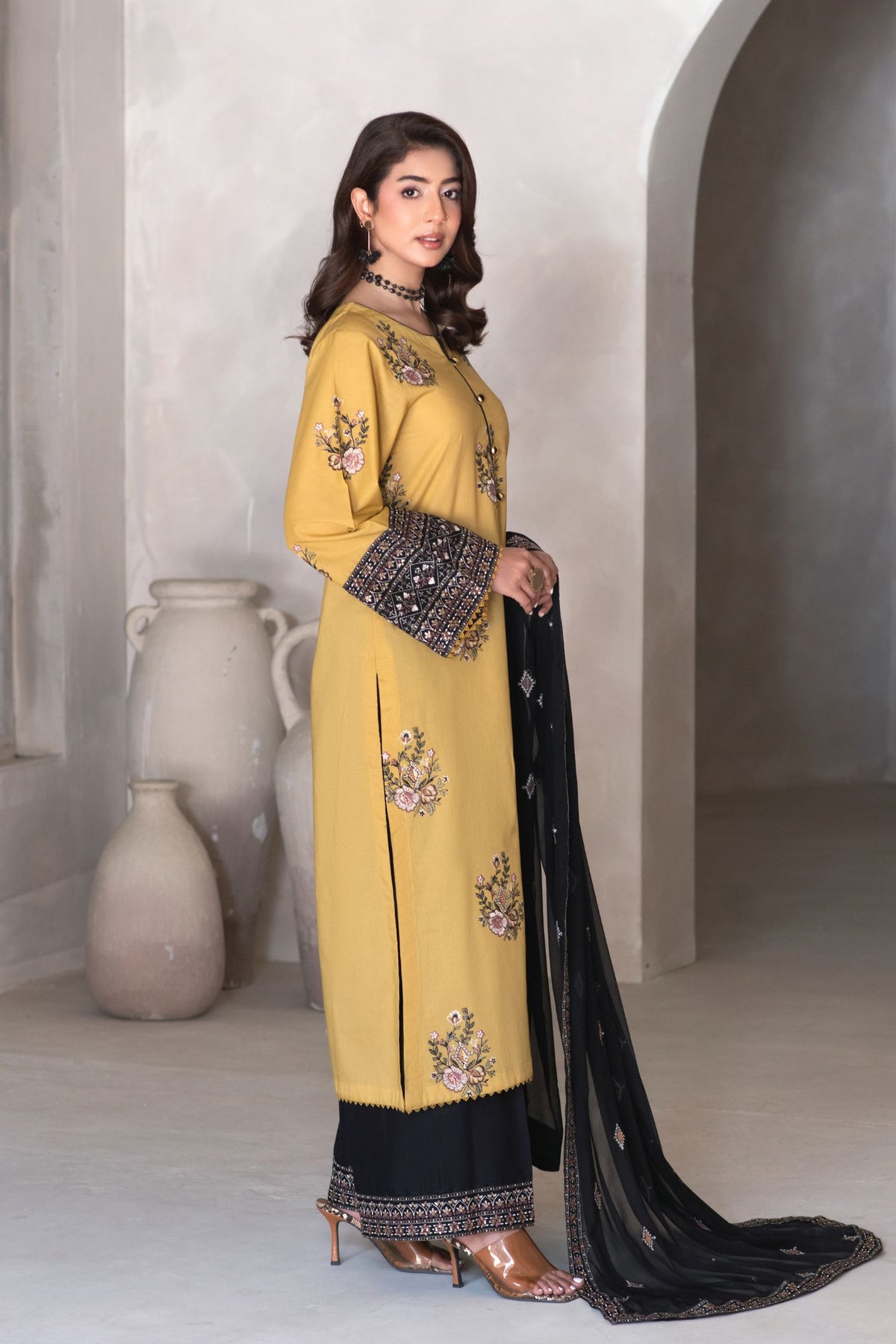 Motif Cambric Embroidered Suit-007