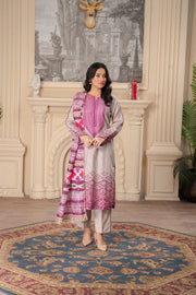 Motif Khaddar Embroidered Suit