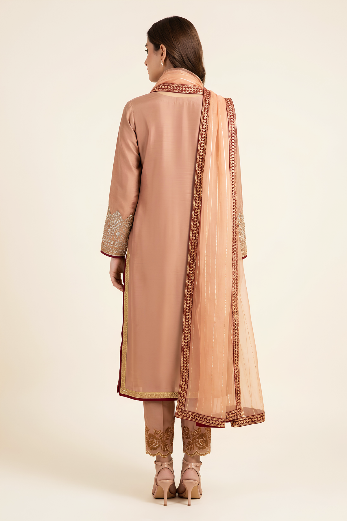 Motif Embroidered Barosha Suit-030