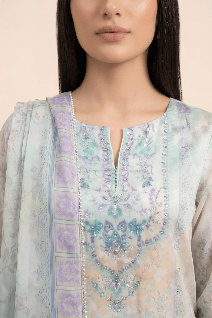 Motif Silk Embroidered Suit-002