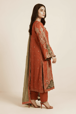 Motif Gold Brosha Embroidered Suit-034