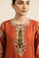 Motif Gold Brosha Embroidered Suit-034