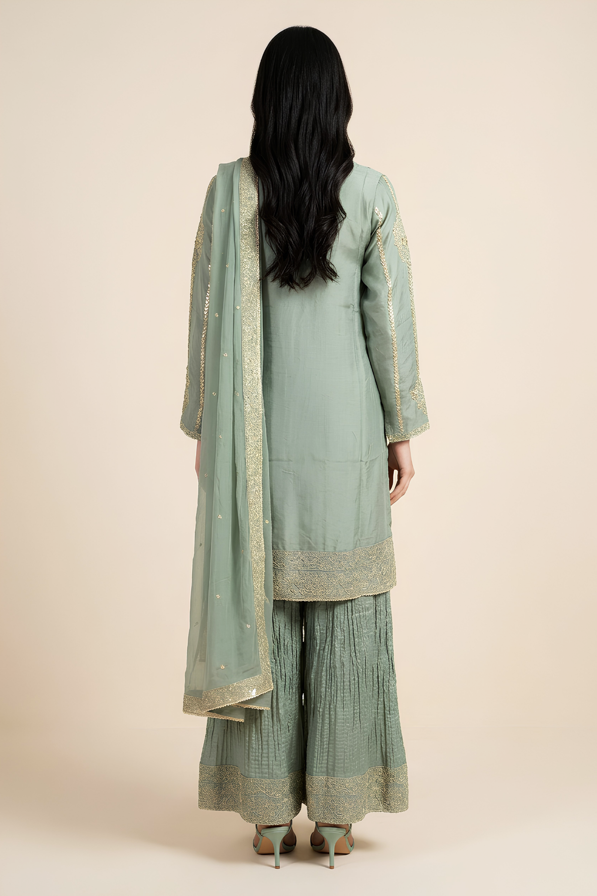 Motif Russian Grip Suit-040