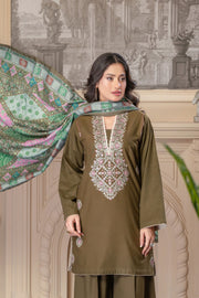 Motif Khaddar Embroidered Suit-044