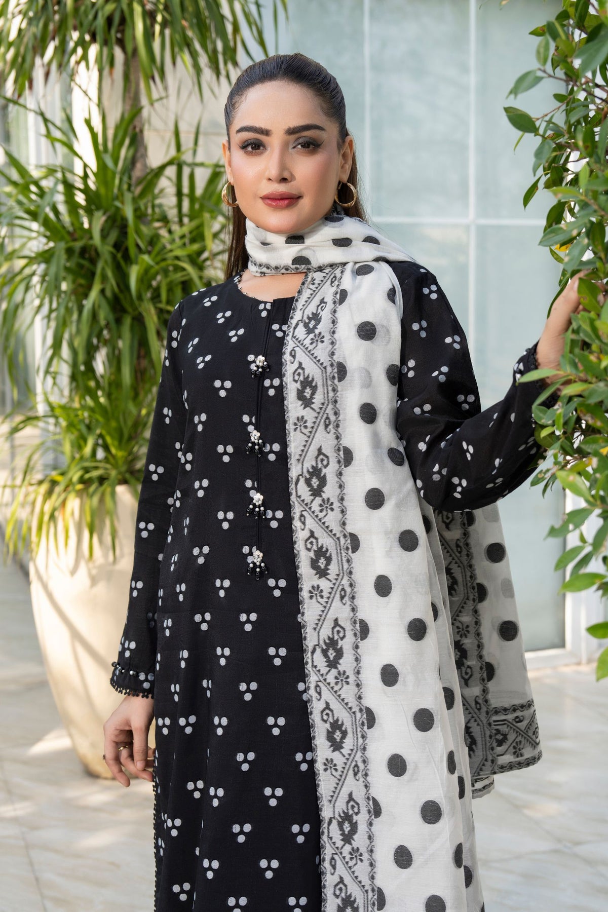 Motif Printed Lawn Suit-3991