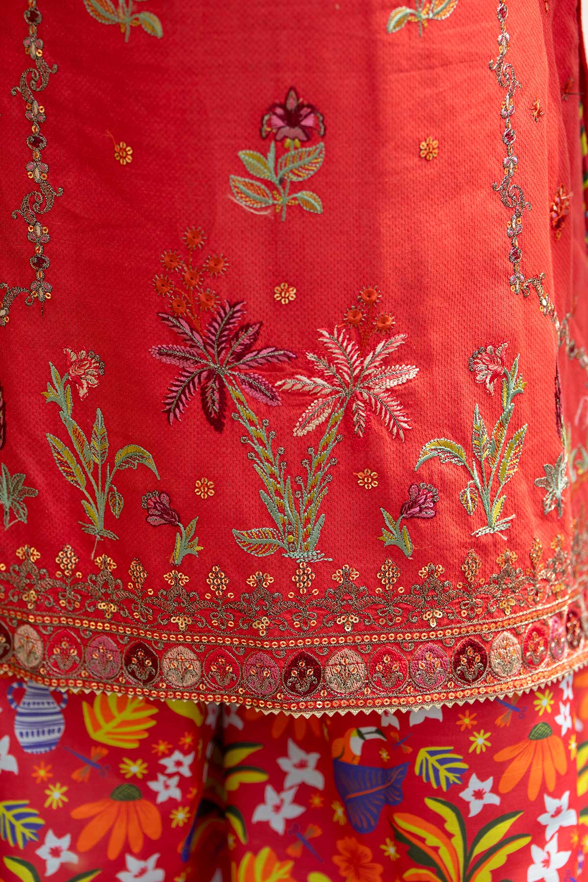Motif Girls Embroidered Suit-024