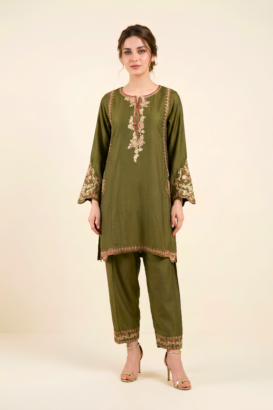 Motif Silk Karandi Embroidered Suit-010