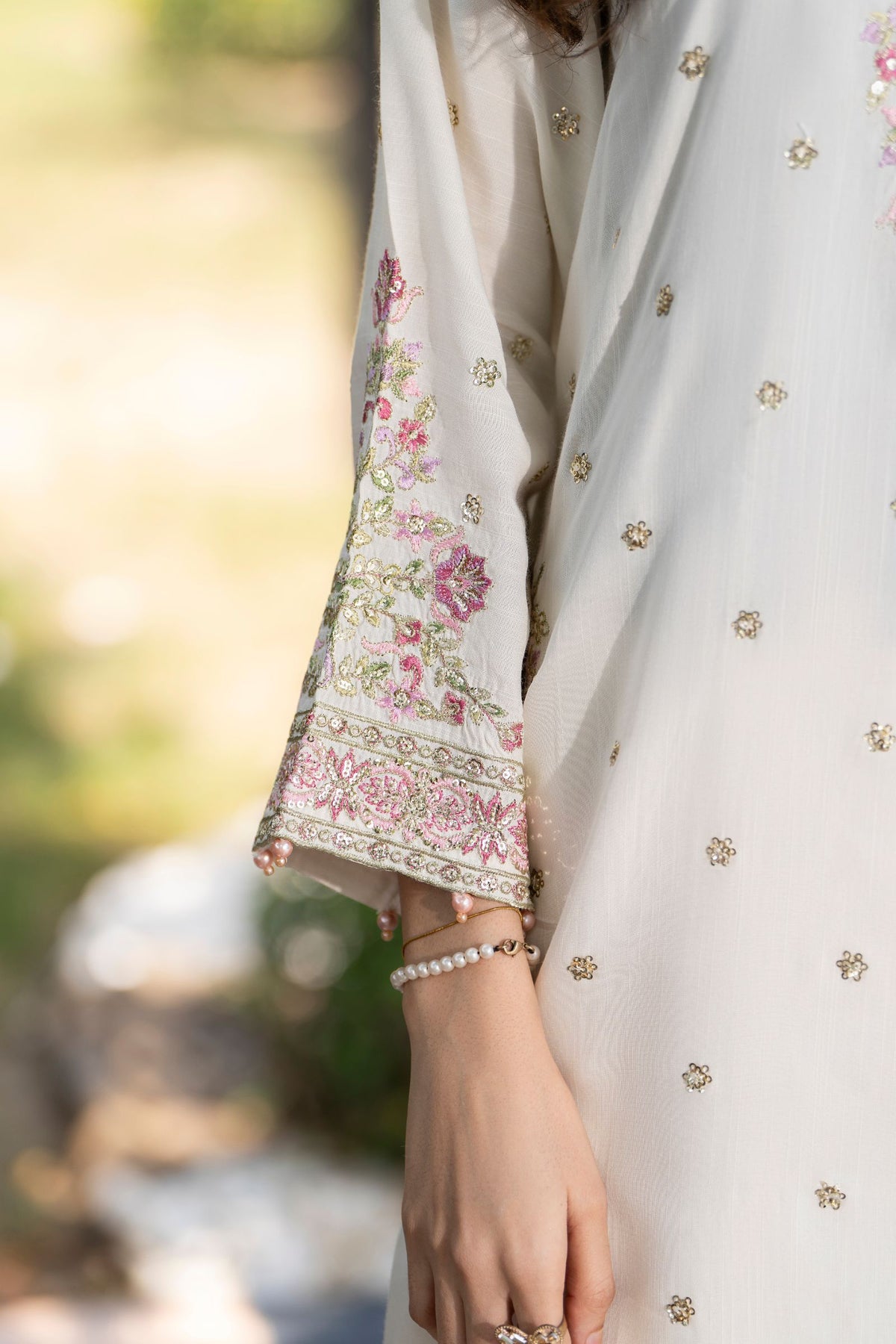 Motif Raw Silk Embroidered Suit-4095
