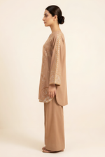 Motif Khaddar Embroidered Suit-017