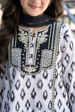 Motif Girls Embroidered Cambric Suit-061