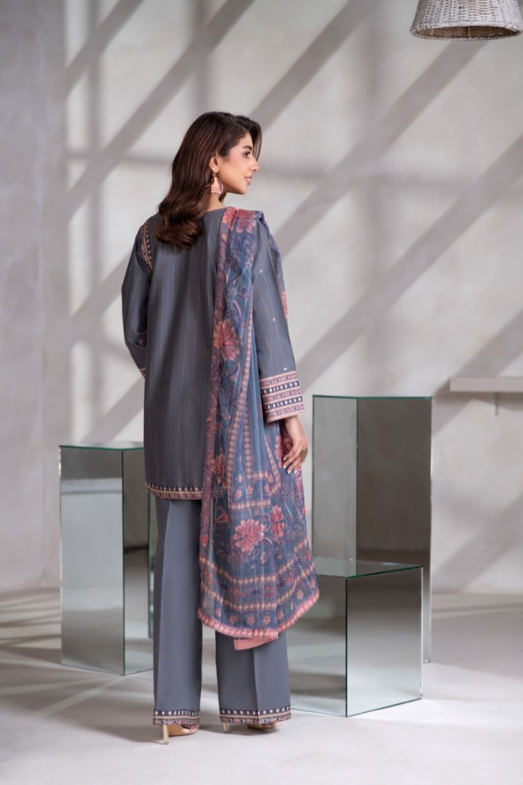 Motif Mesori Embroidered Suit-003
