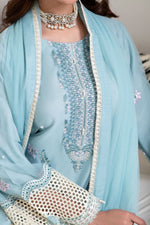 Motif Bareeze Net Embroidered Suit-014