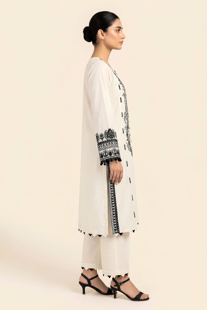 Motif Khaddar Embroidered Suit-3959