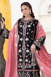 Motif Khaddar Embroidered Suit-026