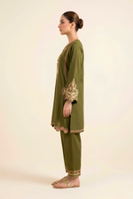 Motif Silk Karandi Embroidered Suit-010