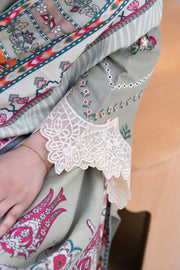 Motif Karandi Embroidered Suit-013