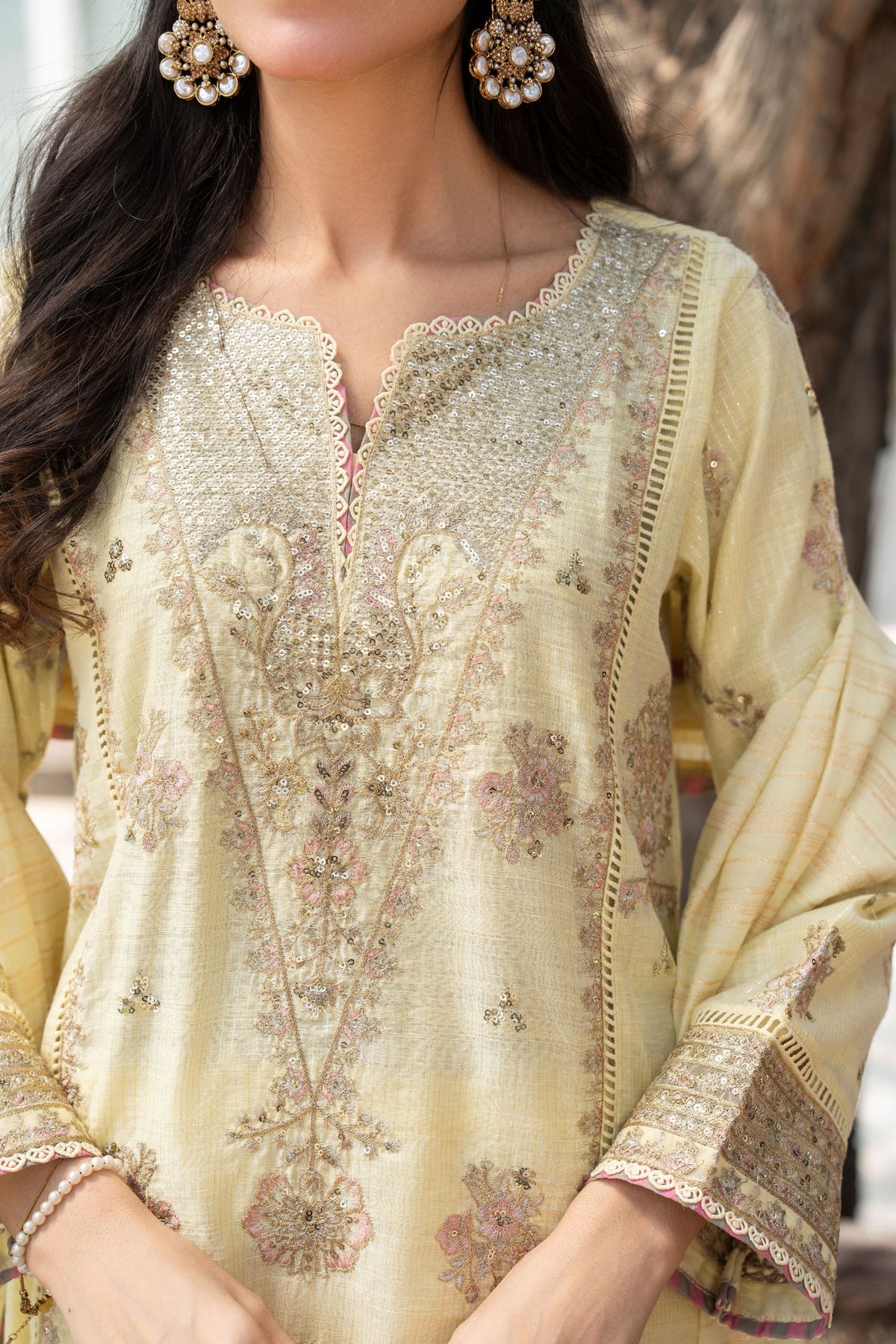 Motif Embroidered Suit-4113