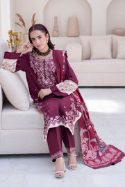 Motif Khaddar Embroidered Suit-043