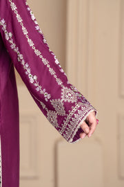 Motif Staple Rod Embroidered Suit