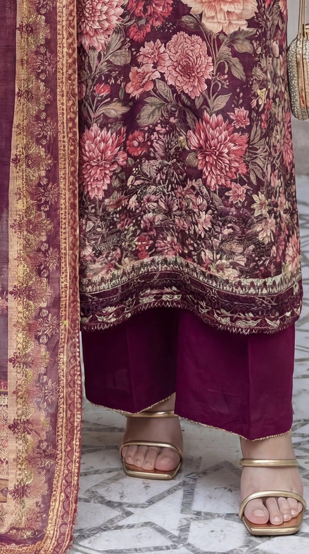 Motif Munar Embroidered Suit-3988