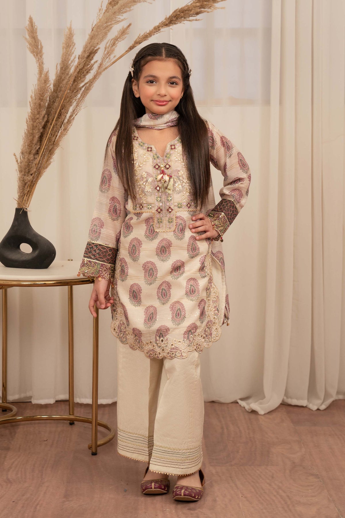 Motif Kids Zari Sequence Suit