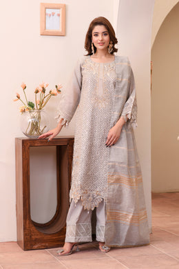 Motif Sequence Embroidered Suit