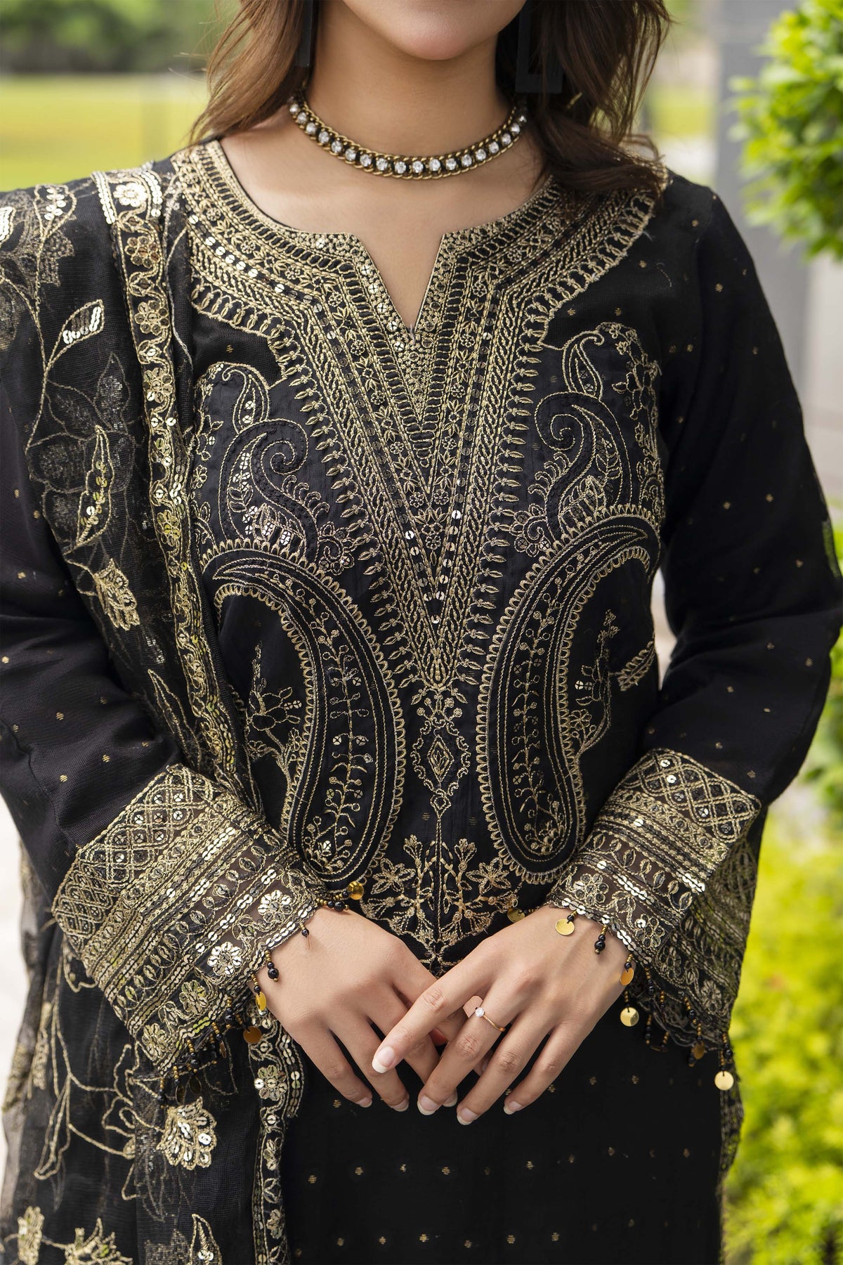 Motif Sequence Embroidered Suit-3807 - Motif UK