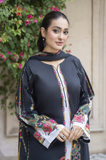 Motif Lawn Printed Suit-010