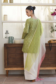 Motif Lawn Printed Suit