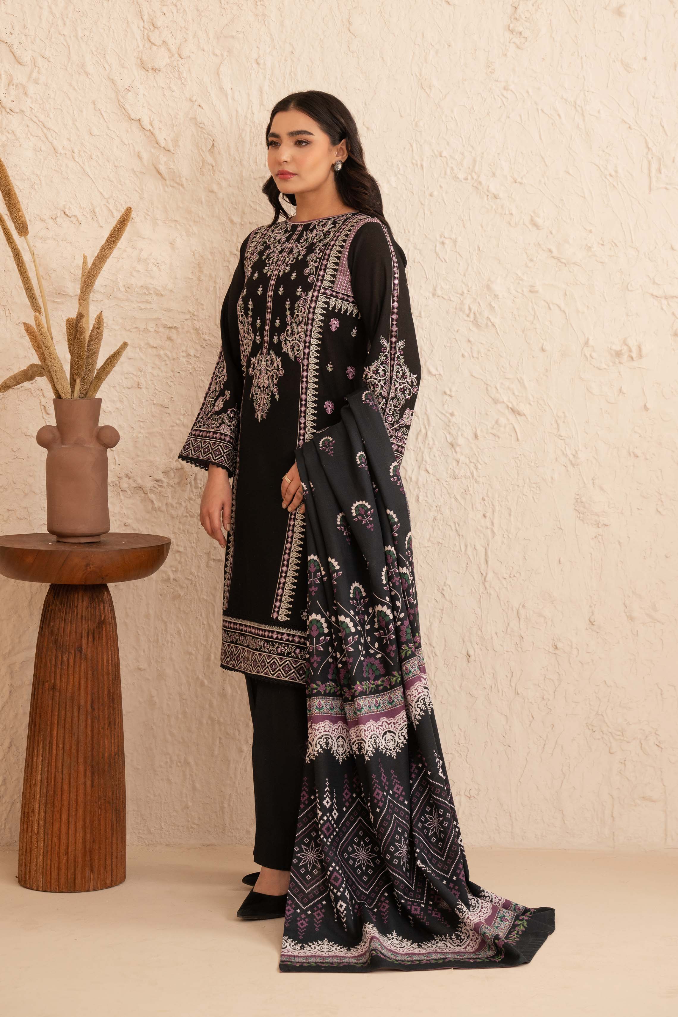 Motif Khaddar Embroidered Suit