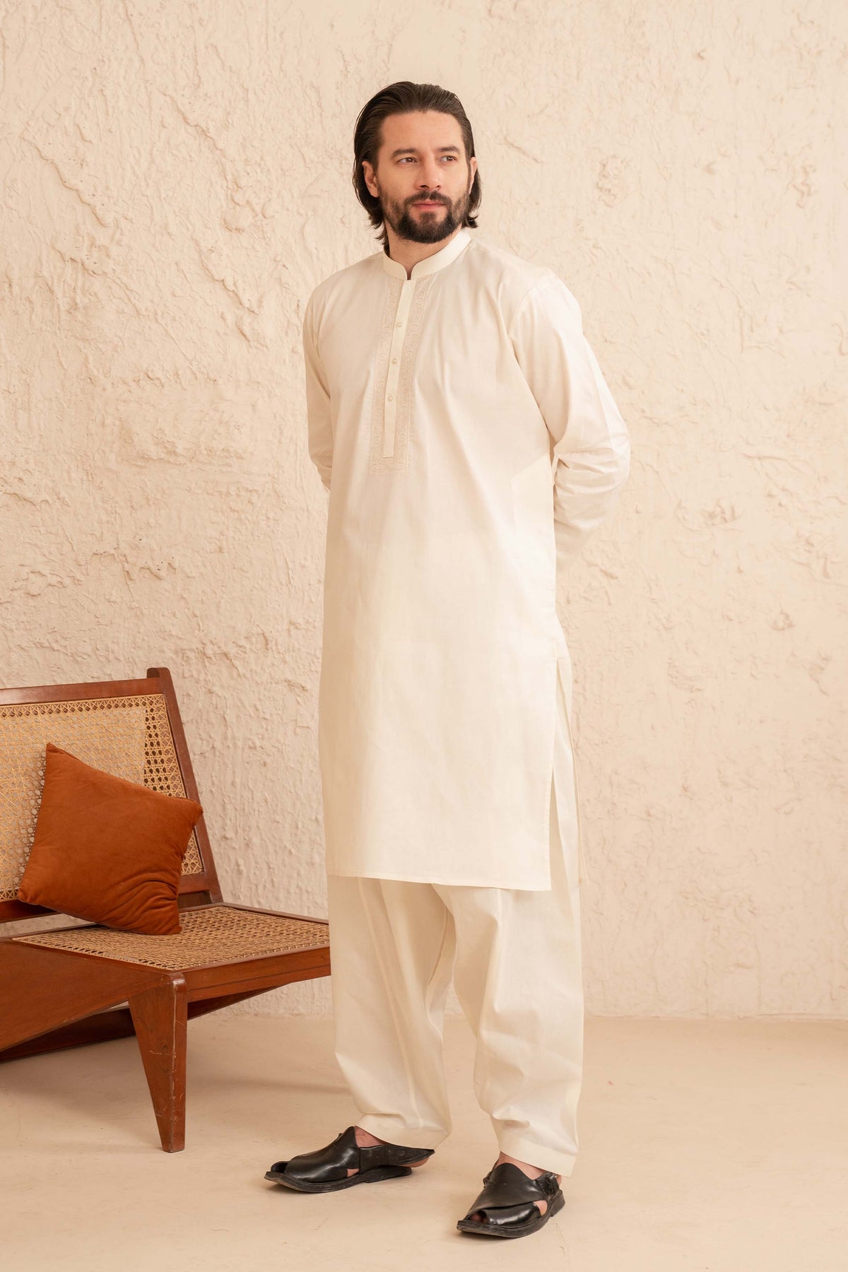 Motif Men Embroidered Shalwar Kameez