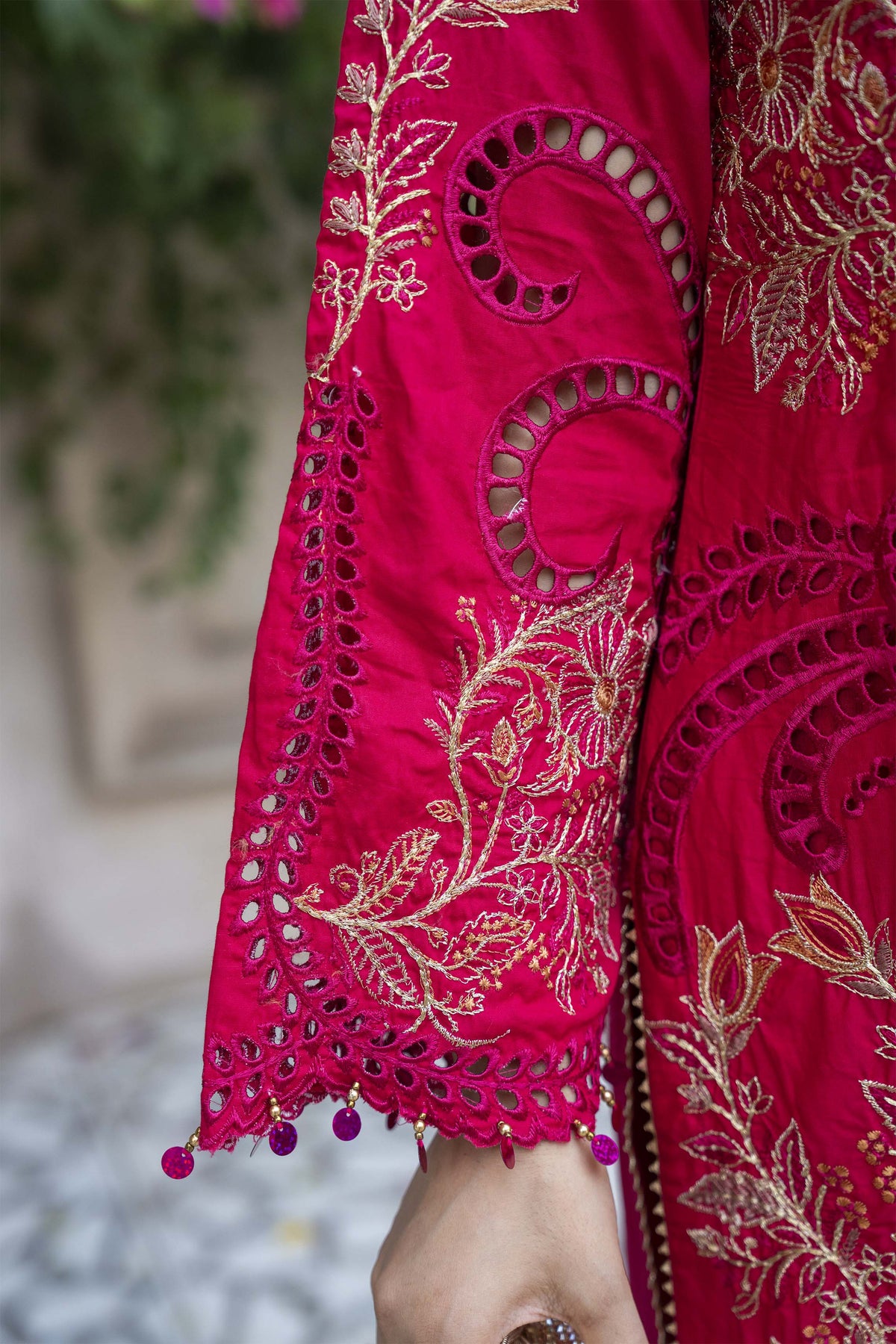 Motif Schifilli Embroidered Suit-3813