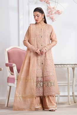 Motif Schifilli Embroidered Suit