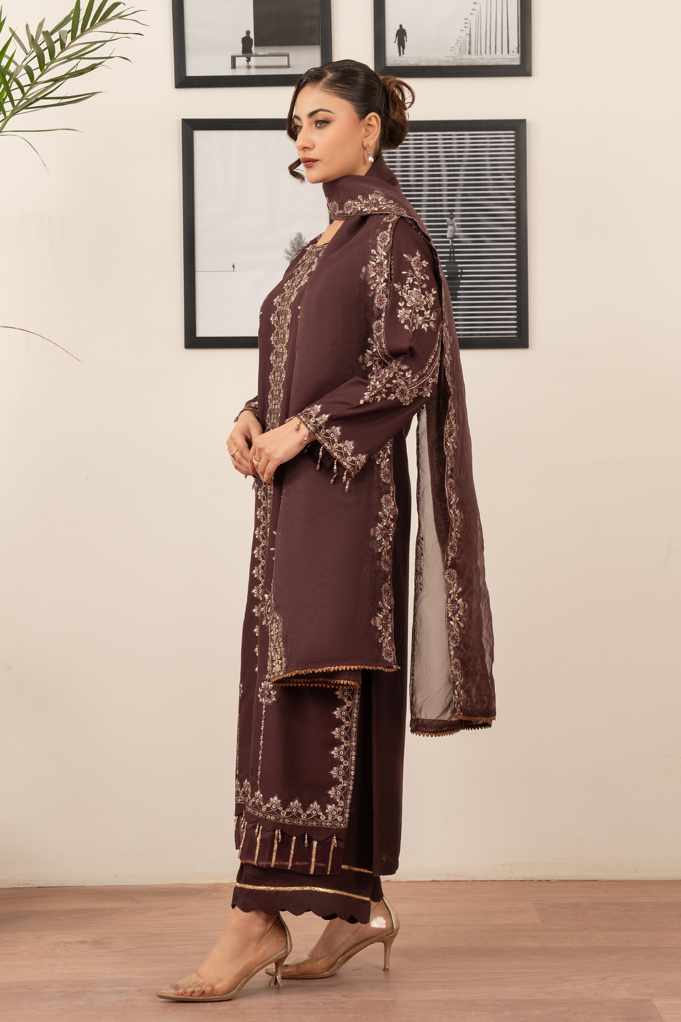 Motif Tilla and Sequence Embroidered Suit