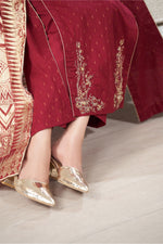 Motif Golden Brosha Embroidered Suit-026