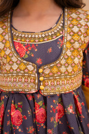 Motif Kids Printed Suit