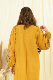 Motif Khaddar Embroidered Kurta