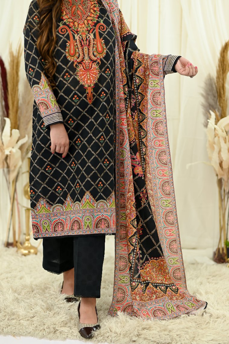 Motif Printed Khaddar Suit