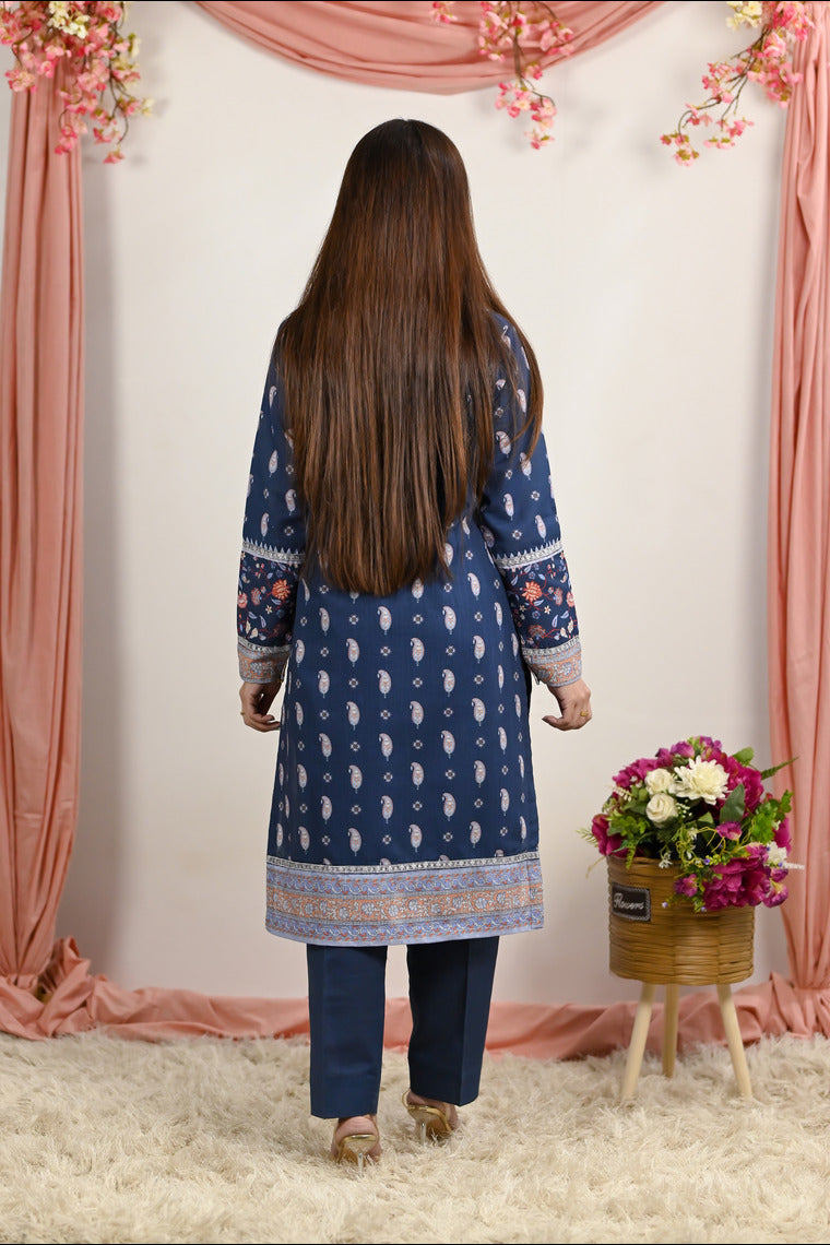 Motif Khaddar Printed Suit