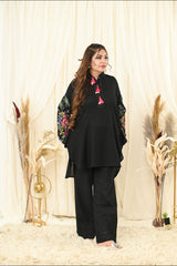 Motif Khaddar Kurta