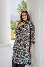 Motif Lawn Printed Suit-010