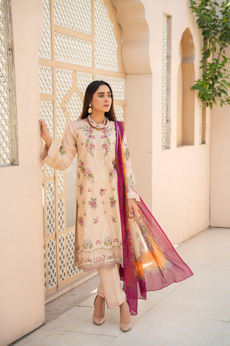 Motif Linen Embroidered Suit
